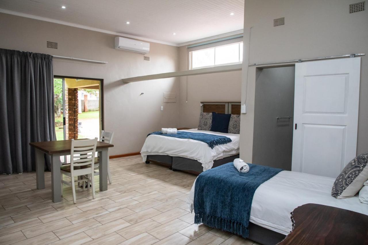 Hotel Opstal Guestfarm Potchefstroom Exterior foto