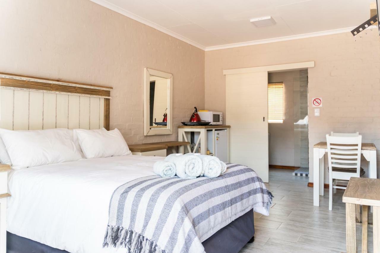 Hotel Opstal Guestfarm Potchefstroom Exterior foto